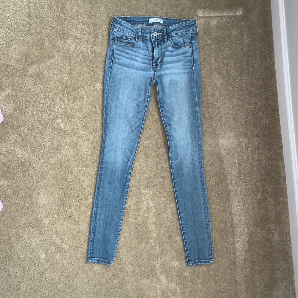 Abercrombie & Fitch Blue Jean, Size 00R (W24 L31)